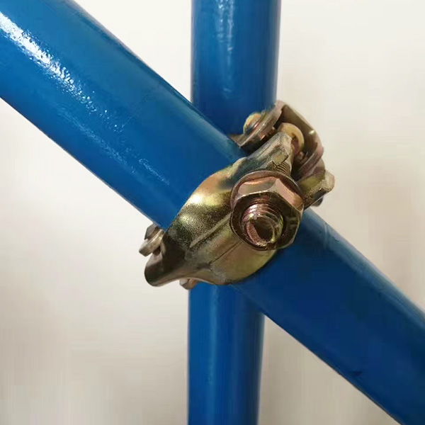 Cross Coupler