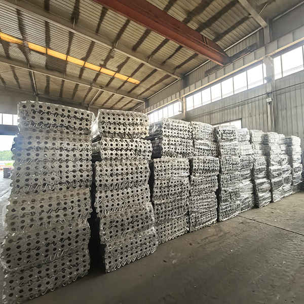 What are the calculation methods for the bearing capacity of steel supports